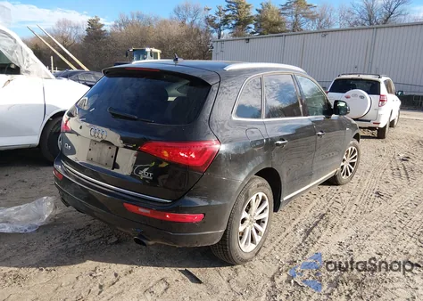 2015 Audi Q5 2.0T Premium z USA, uszkodzony, nr VIN WA1CFAFP2FA111412